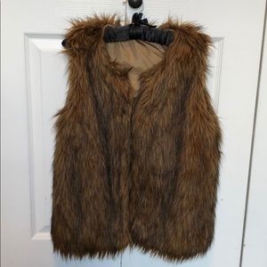 20% off bundles POOF 100% faux fur trim